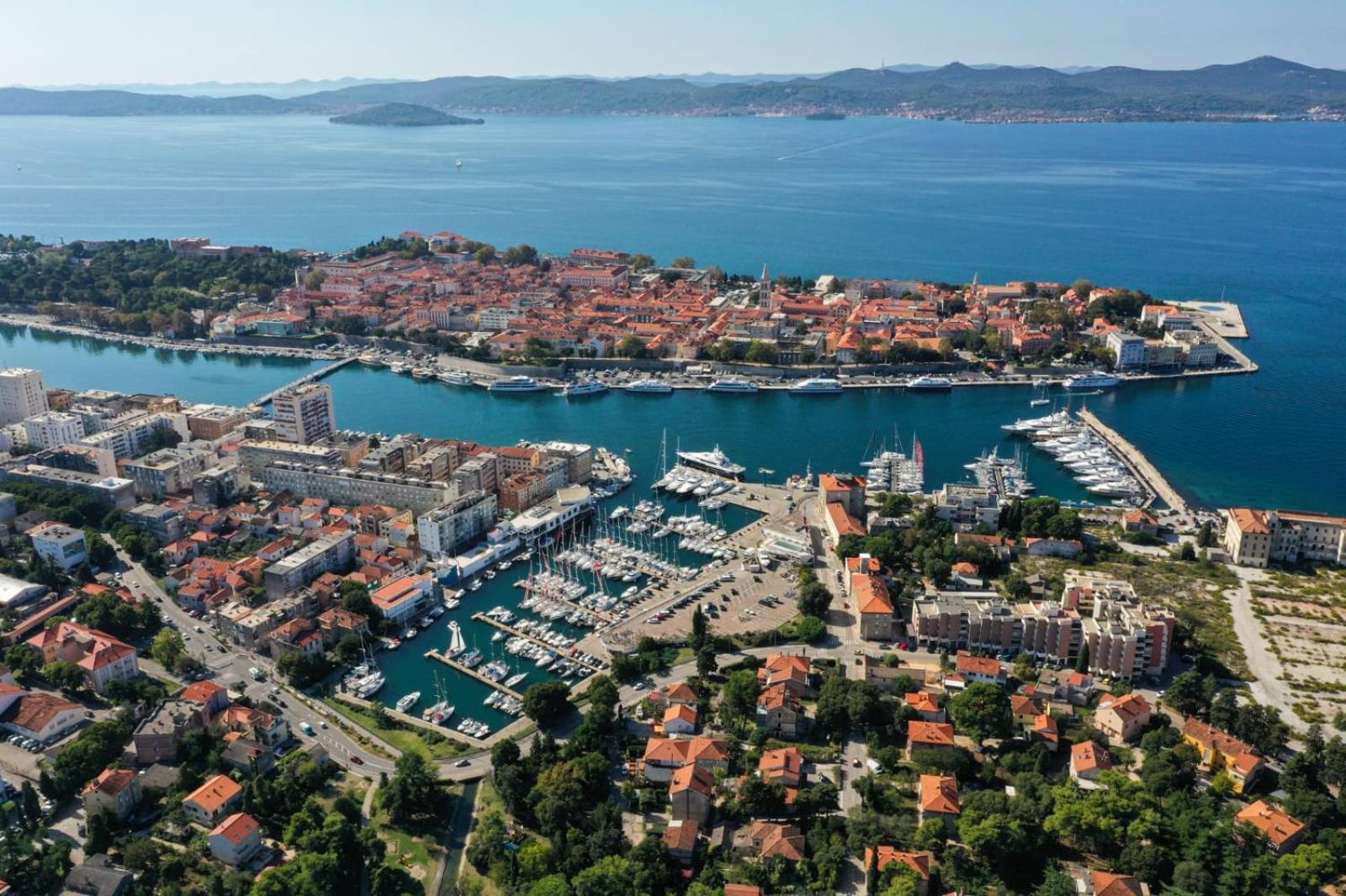 Piccola Pyrotima Lejlighed Zadar Eksteriør billede